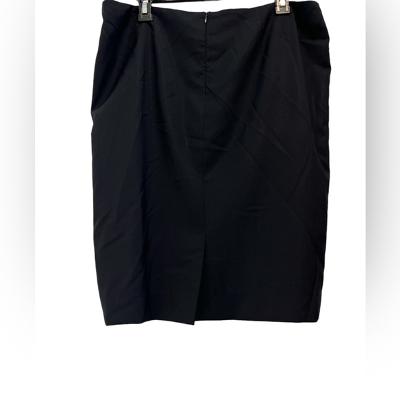 Escada Vintage 100% virgin wool pencil skirt - Picture 2 of 5